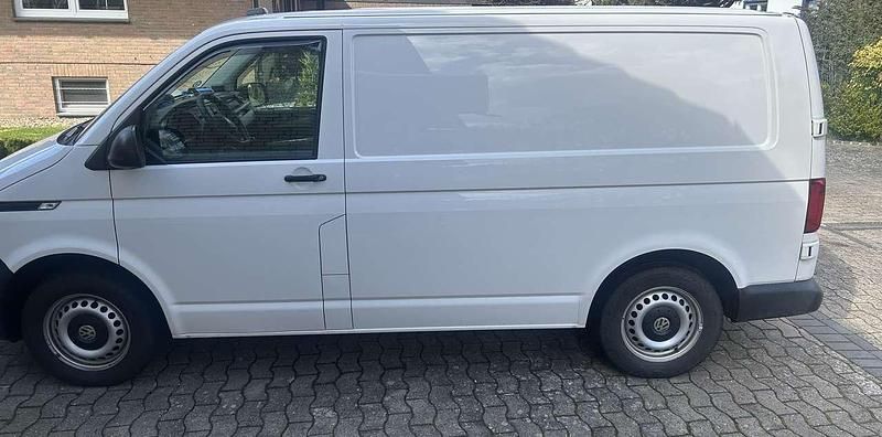 Gebraucht VW Transporter 150 PS (110 kW) 2021 Weiß Van