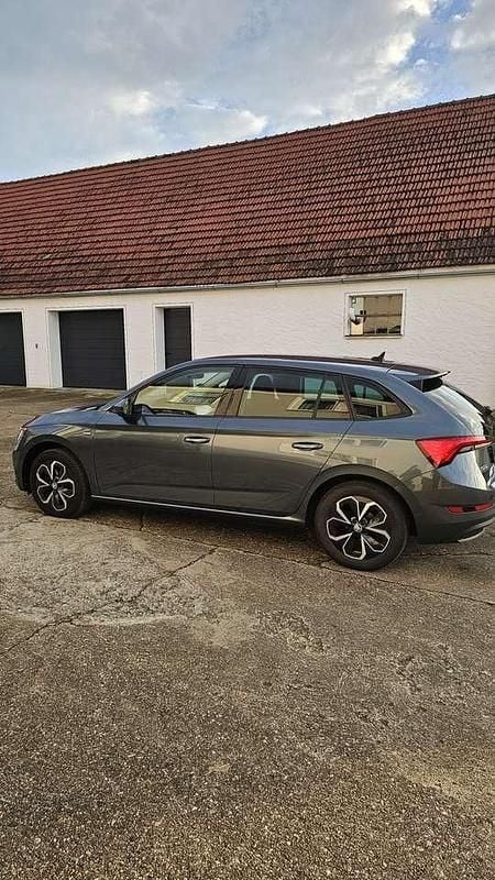 Gebraucht Skoda Scala Ambition 150 PS (110 kW) 2020 Grau Kleinwagen