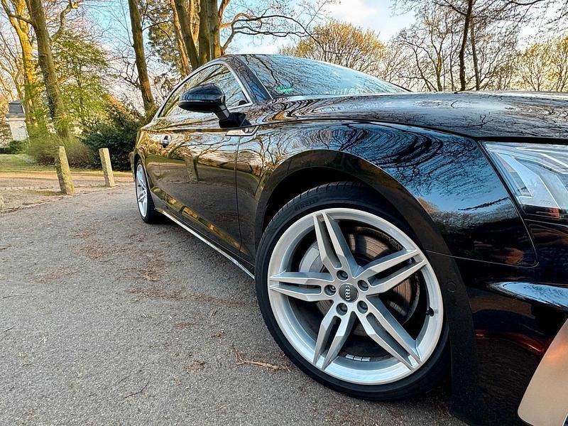 Gebraucht Audi A5 S-Line 245 PS (180 kW) 2020 Schwarz Coupé