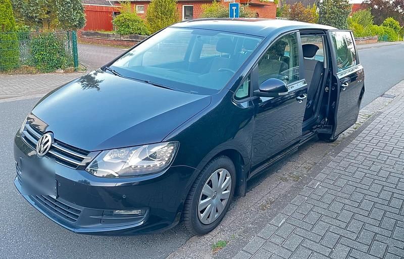 Schwarz Gebraucht 2012 VW Sharan Van / Kleinbus | 6.650 € (Fairer Preis) - Bild 1/2