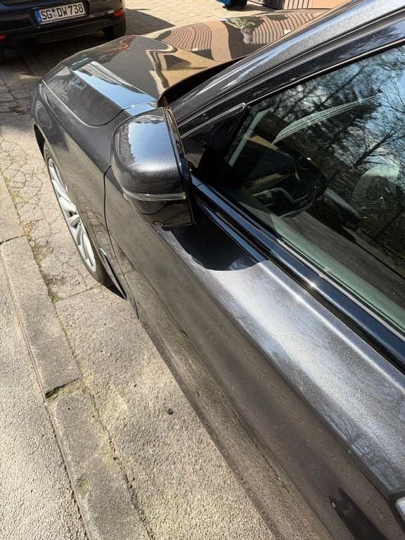 Gebraucht BMW 730L 265 PS (194 kW) 2019 Grau Limousine