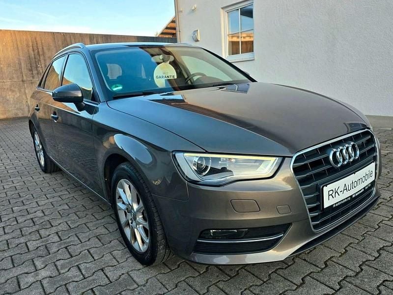 Second-hand Audi A3 Attraction 122 CP (89 kW) 2013 Gri Berlinǎ