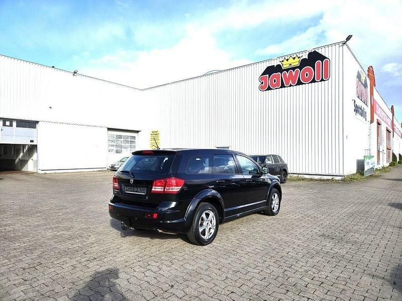 Second-hand Dodge Journey 140 CP (102 kW) 2008 Negru SUV