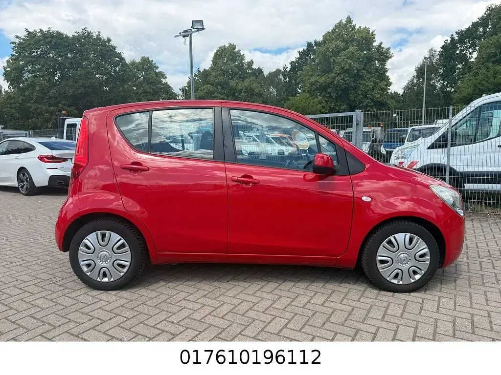 Gebraucht Opel Agila Edition 94 PS (69 kW) 2013 Rot Kleinwagen