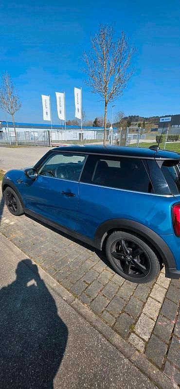 Gebraucht Mini Cooper 136 PS (100 kW) 2021 Blau Kleinwagen