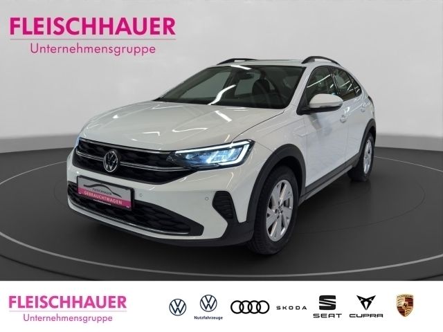Weiss Gebraucht 2022 VW Taigo IQ Drive SUV | 20.980 € (Fairer Preis) - Bild 1/4