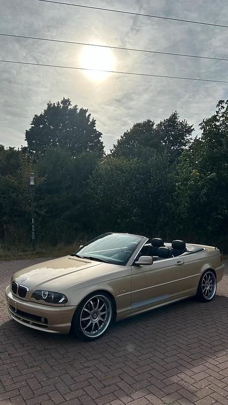 Gold Gebraucht 2001 BMW 320 Cabriolet M Sport Cabrio | 6.500 € (Superpreis) - Bild 1/4