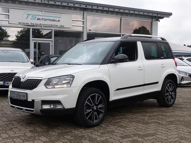 Weiß Gebraucht 2016 Skoda Yeti Ambition SUV | 12.790 € (Guter Preis) - Bild 1/4