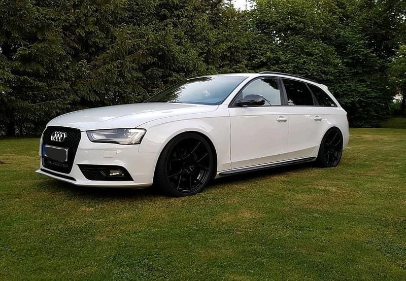 Weiß Gebraucht 2012 Audi A4 Kombi | 9.500 € (Fairer Preis) - Bild 1/4