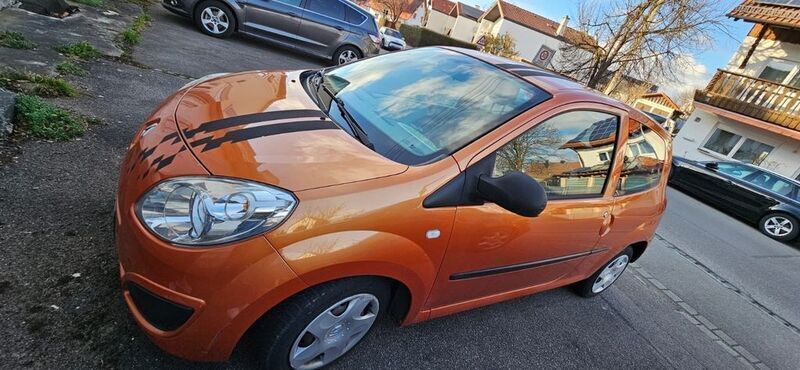 Orange Gebraucht 2008 Renault Twingo Expression Kleinwagen | 2.950 € (Fairer Preis) - Bild 1/4