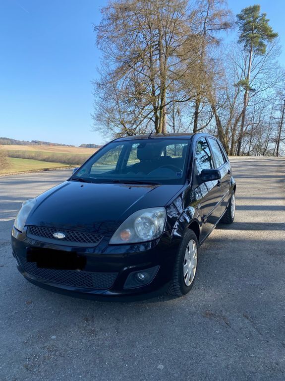 Gebraucht 2007 Ford Fiesta Ambiente Kleinwagen | 600 € (Superpreis) - Bild 1/4