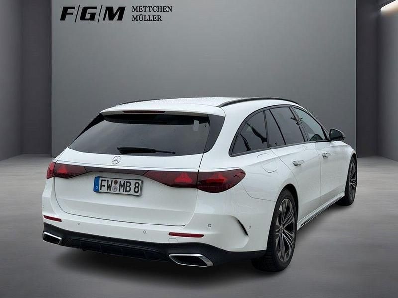 Gebraucht Mercedes E220 Advanced Plus 197 PS (144 kW) 2025 Unilack polarweiß Kombi