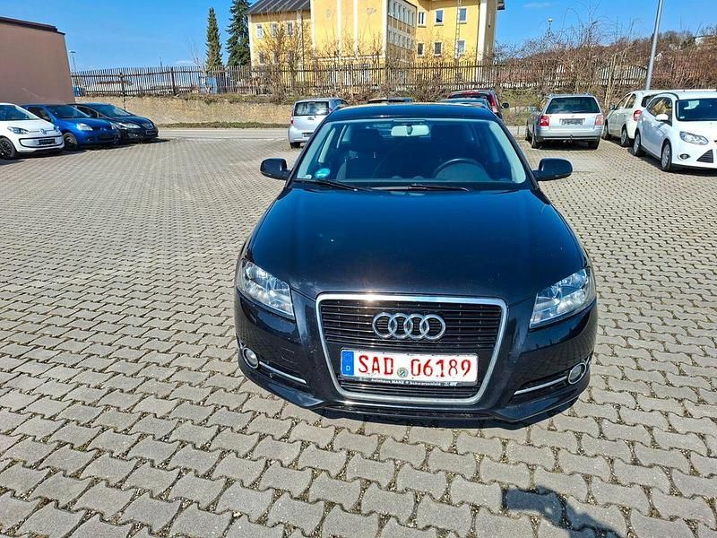 Second-hand Audi A3 Attraction 125 CP (91 kW) 2012 Negru Hatchback