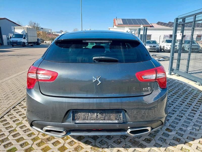 Gebraucht Citroën DS5 181 PS (133 kW) 2015 Grau Kleinwagen