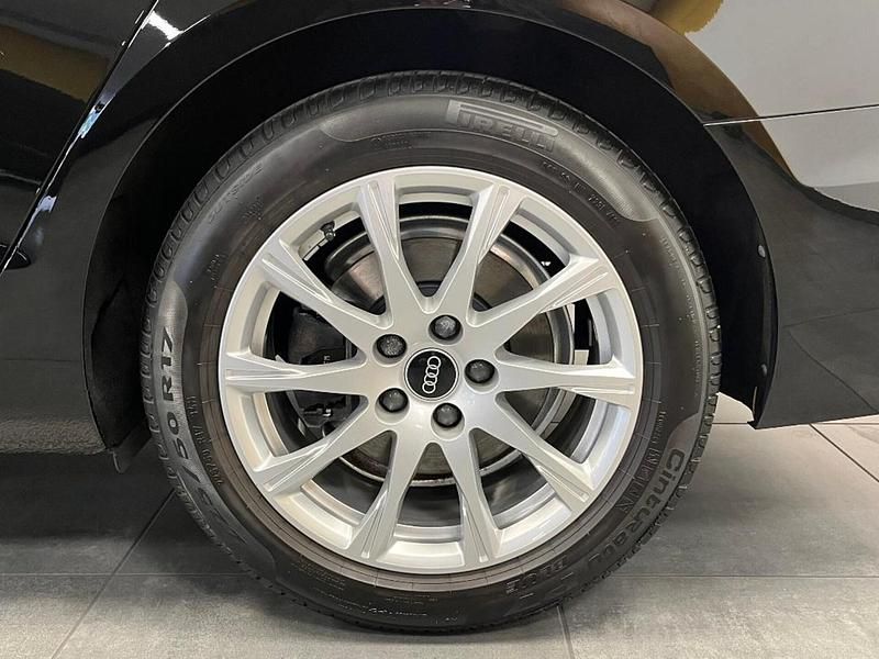 Gebraucht Audi A4 204 PS (150 kW) 2023 Brillantschwarz Kombi