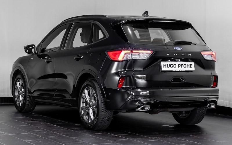 Gebraucht Ford Kuga ST-Line 120 PS (88 kW) 2023 Agate black SUV