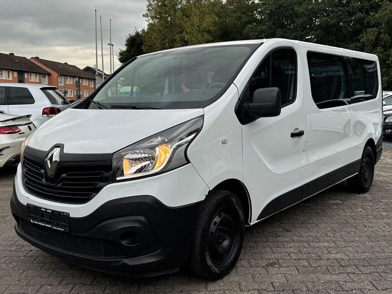 Weiß Gebraucht 2018 Renault Trafic Authentique Van | 10.999 € (Guter Preis) - Bild 1/4