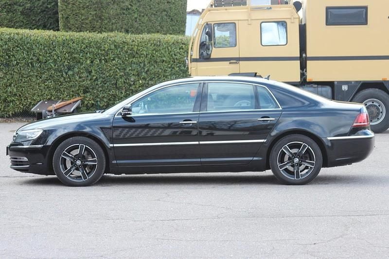 Gebraucht VW Phaeton 245 PS (180 kW) 2015 Schwarz Limousine