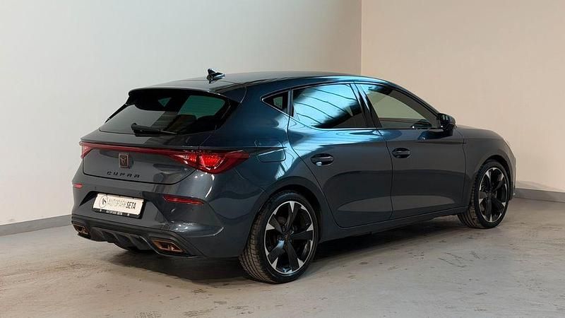 Second-hand Cupra Leon 204 CP (150 kW) 2022 Gri Berlinǎ