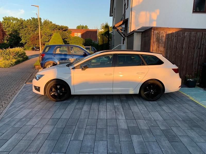 Gebraucht Seat Leon ST FR 150 PS (110 kW) 2015 Weiß Kombi