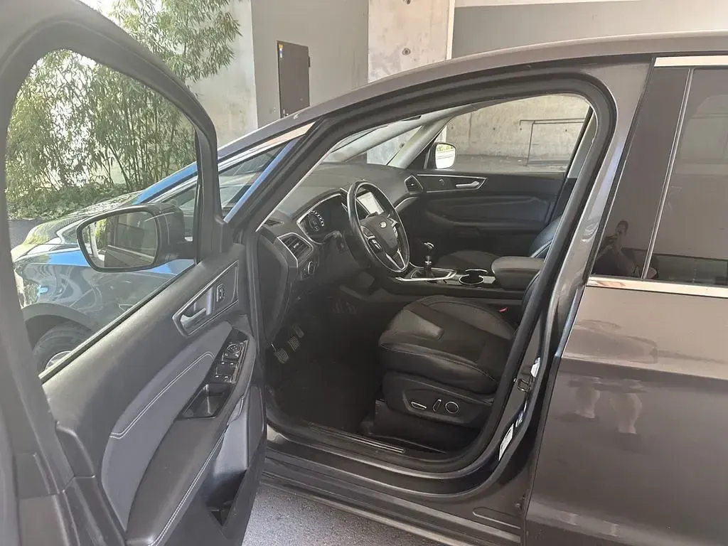 Gebraucht Ford S-MAX S 150 PS (110 kW) 2017 Grau Van / Kleinbus