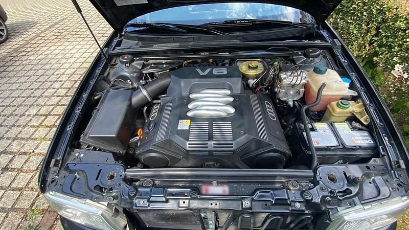 Usado Audi 80 150 HP (110 kW) 2000 Preto Cabrios