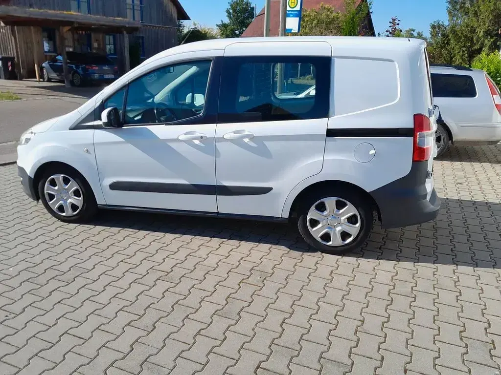 Gebraucht Ford Transit Trend 75 PS (55 kW) 2016 Weiß Limousine