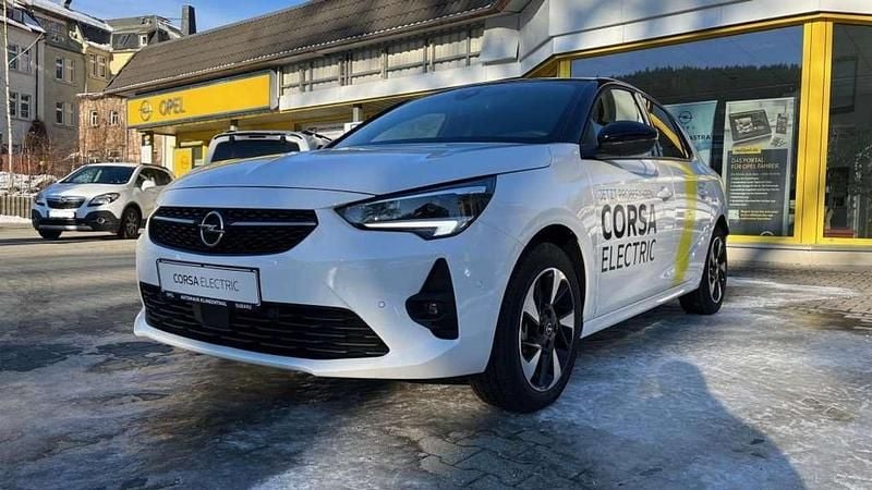 Gebraucht Opel Corsa-e GS Line 100 kW (136 PS) 2024 Arktis weiß (uni) Kleinwagen