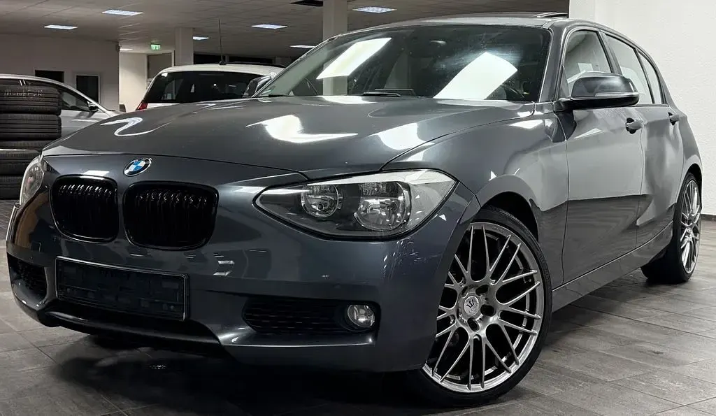 Gebraucht BMW 120 Sport Line 184 PS (135 kW) 2012 Grau Kleinwagen