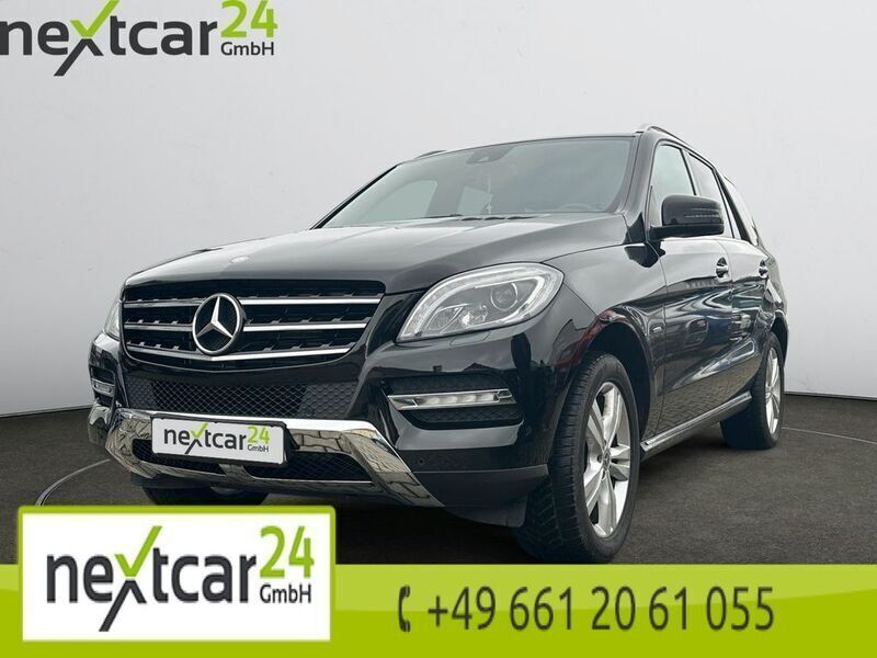Black metallic Gebraucht 2012 Mercedes ML350 SUV | 17.990 € (Superpreis) - Bild 1/4