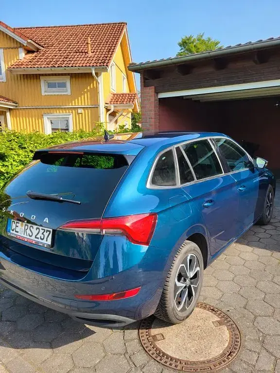 Gebraucht Skoda Scala 150 PS (110 kW) 2021 Blau Kleinwagen