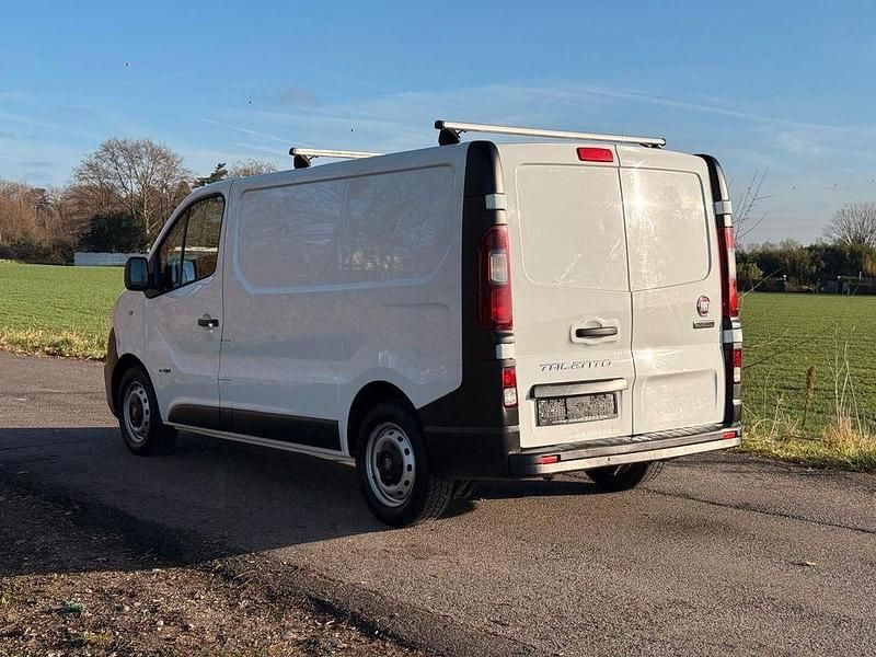 Gebraucht Fiat Talento 95 PS (69 kW) 2018 Weiß Van / Kleinbus