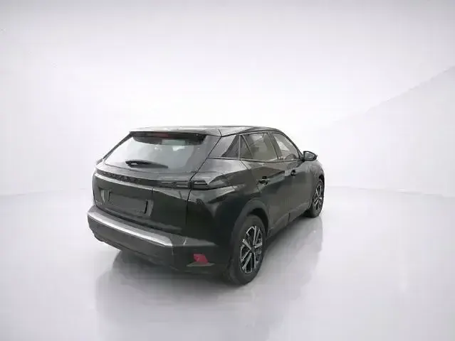 Second-hand Peugeot e-2008 Style 114 kW (156 CP) 2025 Negru SUV