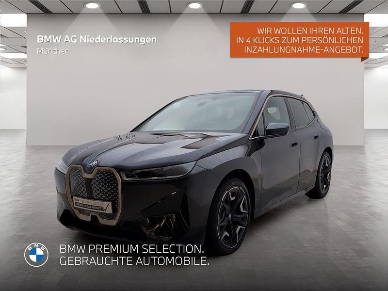 Grau Gebraucht 2023 BMW iX Sport Line SUV | 55.580 € (Etwas zu teuer) - Bild 1/4