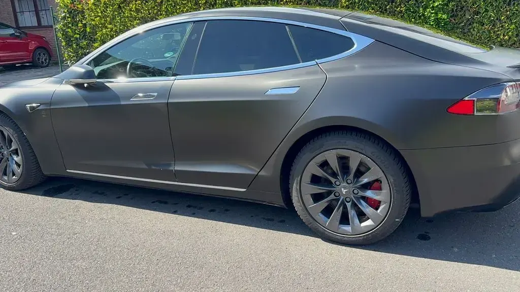 Gebraucht Tesla Model S Performance 572 kW (778 PS) 2020 Schwarz Kleinwagen