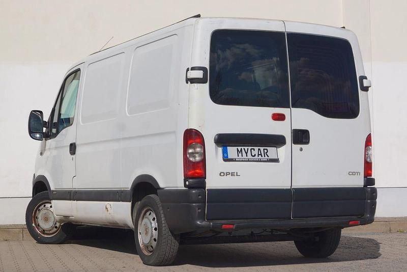 Gebraucht Opel Movano 99 PS (72 kW) 2004 Weiß Van / Kleinbus