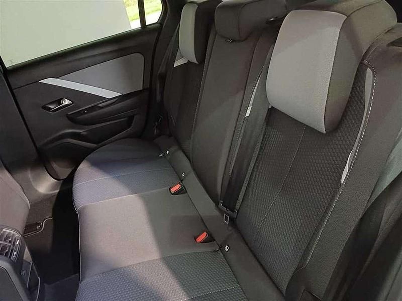 Neu Opel Astra Edition 131 PS (96 kW) 2025 Grau Kombi