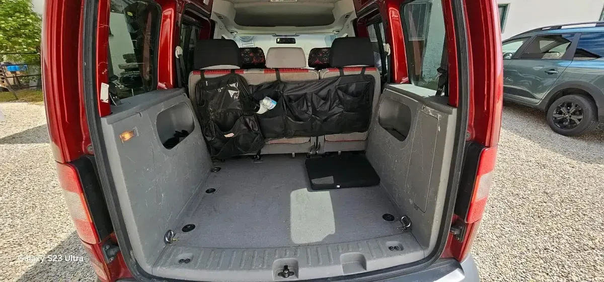 Gebraucht VW Caddy 105 PS (77 kW) 2006 Rot Van / Kleinbus