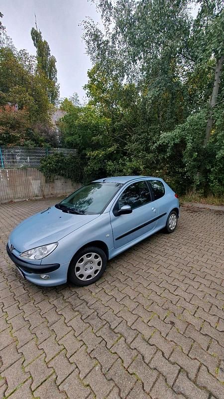 Gebraucht 2003 Peugeot 206 Kleinwagen | 1.700 € (Fairer Preis) - Bild 1/4