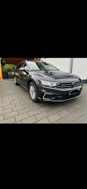 Gebraucht VW Passat GTE 218 PS (160 kW) 2021 Grau Kombi