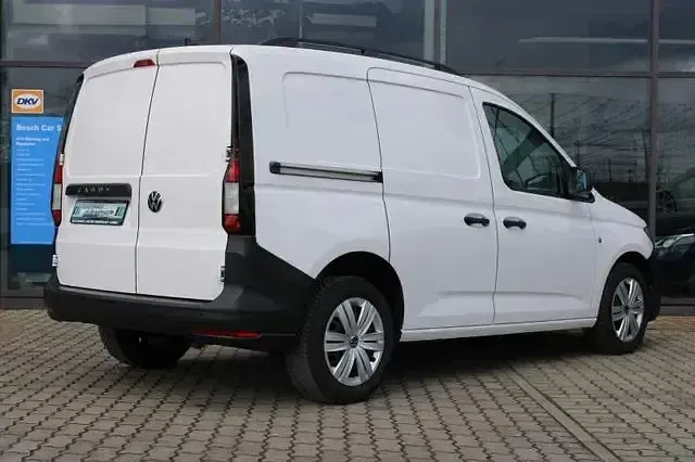 Usata VW Caddy 75 CV (55 kW) 2021 Bianco Monovolume