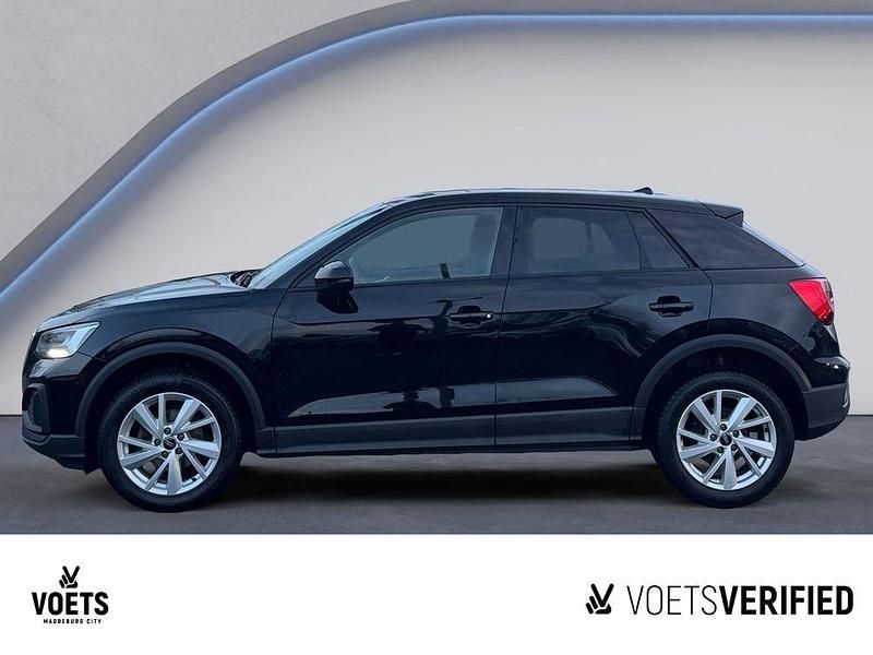 Gebraucht Audi Q2 Basis 150 PS (110 kW) 2022 Schwarz SUV