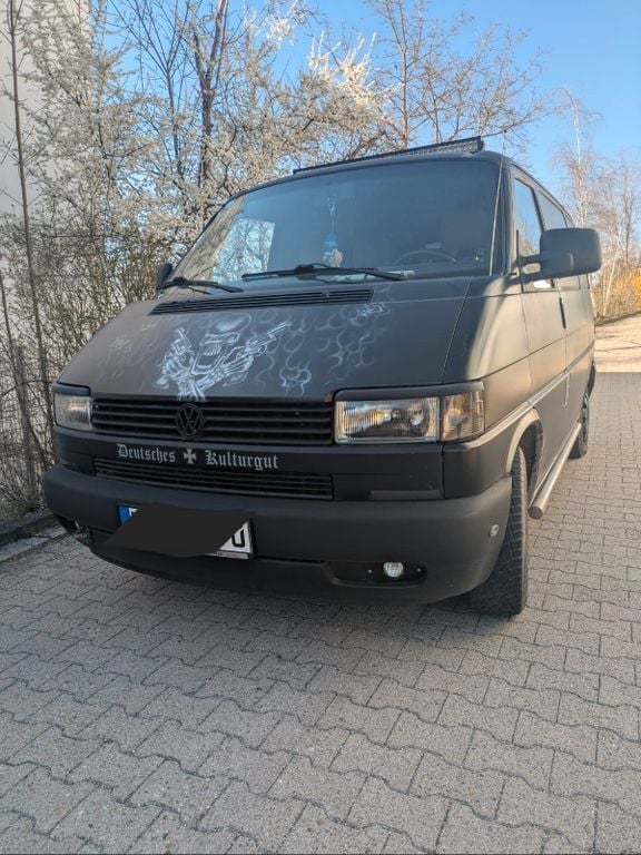 Gebraucht VW T4 102 PS (75 kW) 2000 Schwarz Van