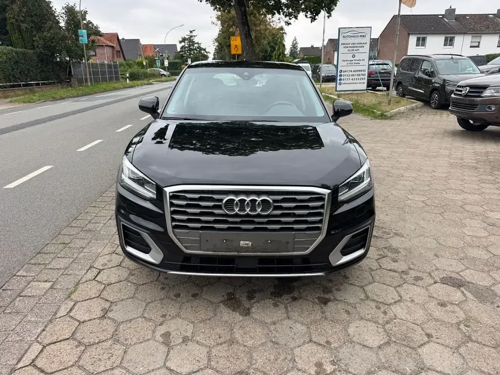 Gebraucht Audi Q2 Sport 116 PS (85 kW) 2020 Schwarz SUV