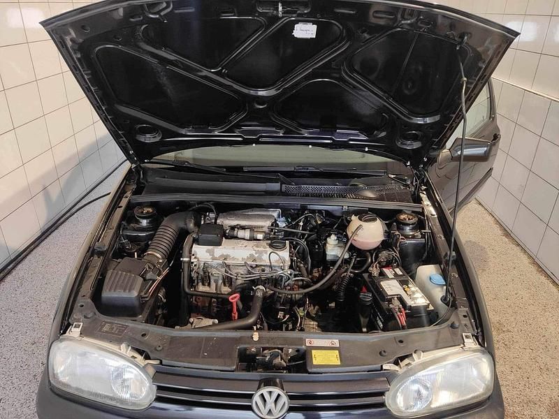 Gebraucht VW Golf III Edition 116 PS (85 kW) 1994 Schwarz Kleinwagen