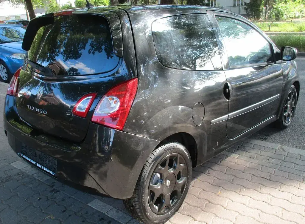 Gebraucht Renault Twingo Dynamique 75 PS (55 kW) 2012 Schwarz Kleinwagen