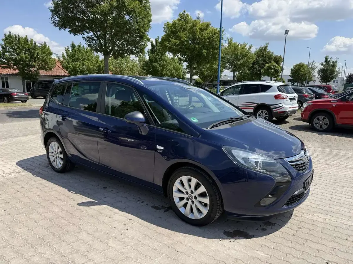 Gebraucht Opel Zafira Tourer Active 116 PS (85 kW) 2013 Royal blau (s2) Van / Kleinbus