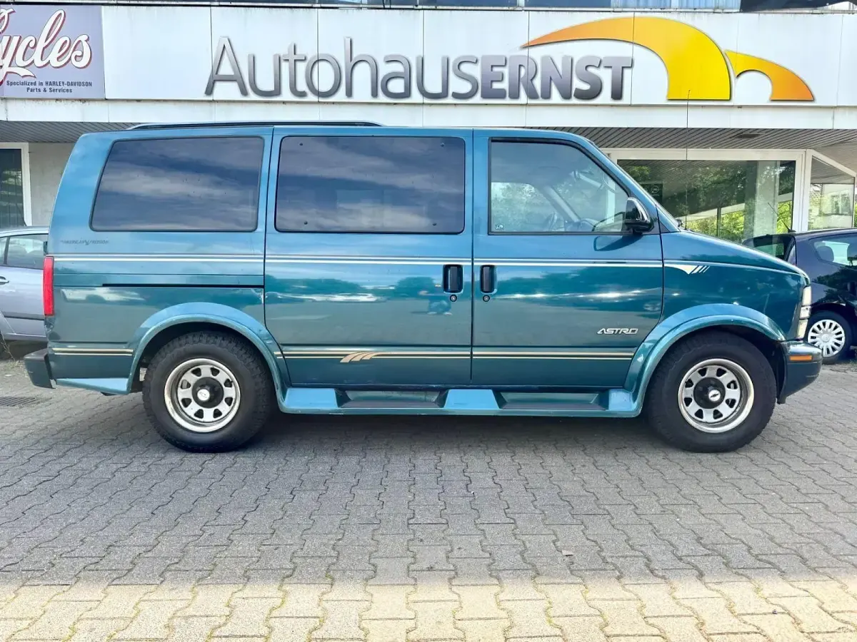 Gebraucht Chevrolet Astro 186 PS (136 kW) 1995 Grün Van / Kleinbus