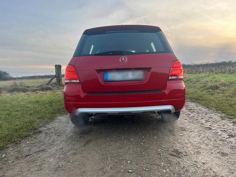 Gebraucht Mercedes GLK220 170 PS (125 kW) 2012 Rot SUV