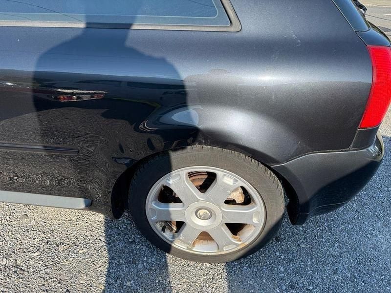 Gebraucht Audi S3 Sport 209 PS (153 kW) 1999 Schwarz Kleinwagen